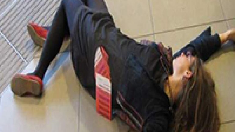 Rüyada Bayılmak Ne Anlama Gelir, Neye İşarettir?