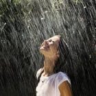 Rüyada Yağmurda Islanmak Ne Anlama Gelir, Neye İşarettir?